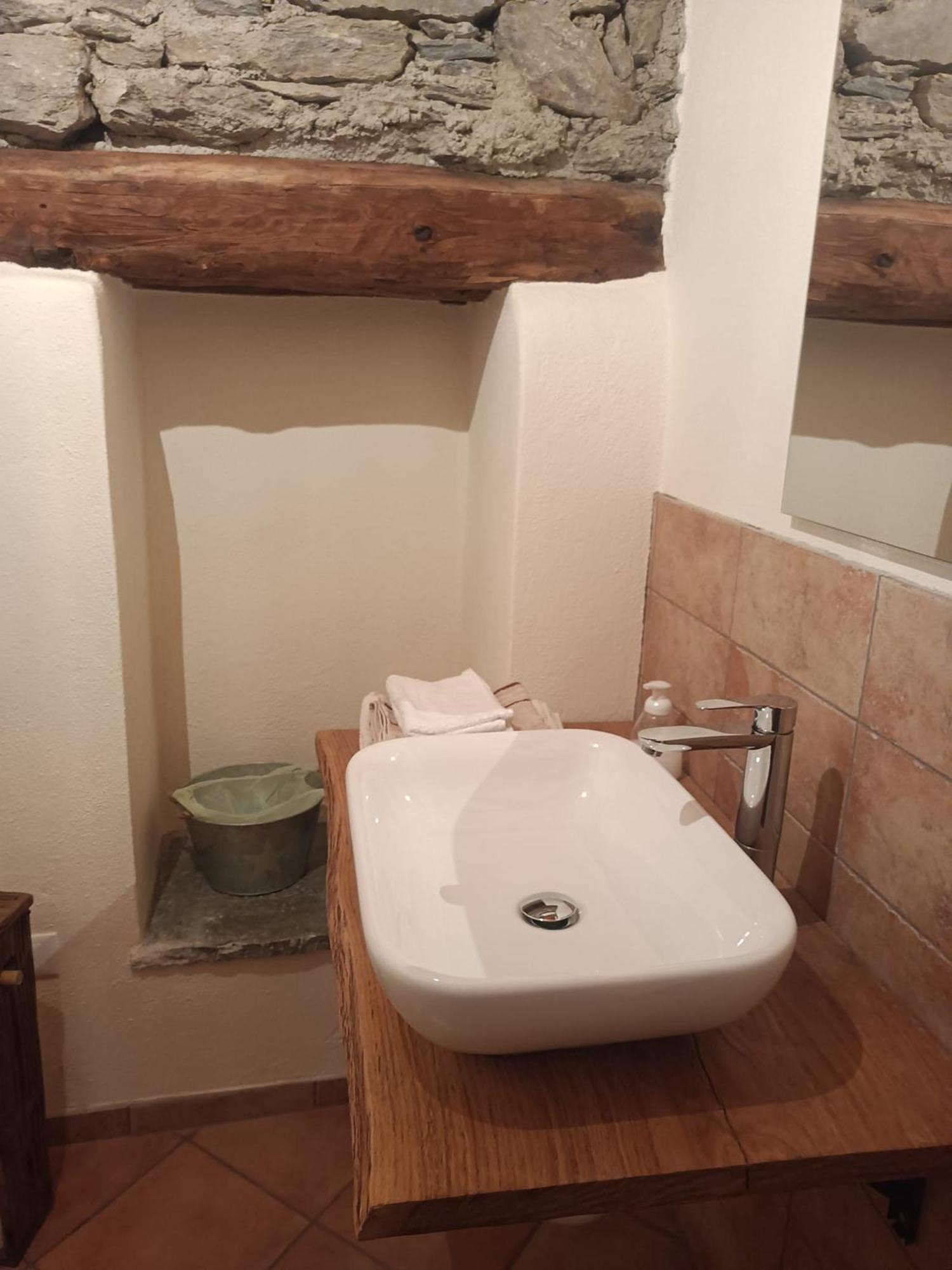 Bed and Breakfast Rota D'Amont Stroppo Экстерьер фото